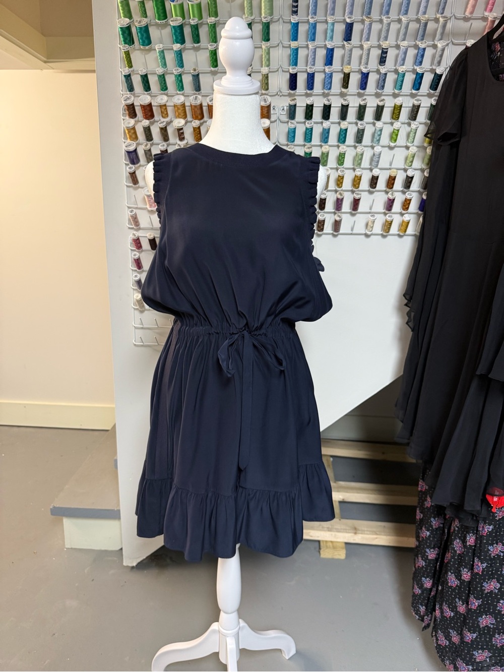 cinq a sept Navy Sleeveless Tie-Waist Midi Dress